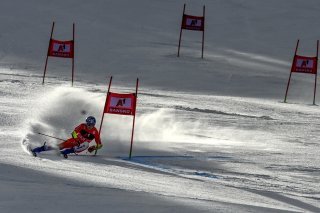 Le Nidwaldien a survolé la deuxième manche de ce géant